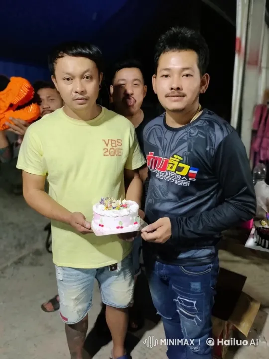 Birthday Celebration with Impressive Kung Fu Display – AI Generated Video | Hailuo AI