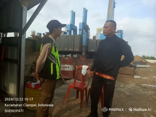 Kung Fu Duel in Industrial Setting – AI Generated Video | Hailuo AI