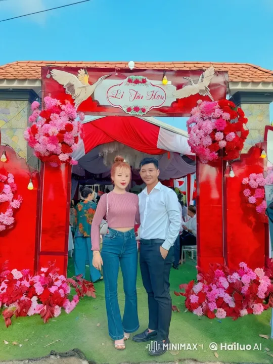 Martial Arts Wedding: Kungfu Couple's Dynamic Performance – AI Generated Video | Hailuo AI