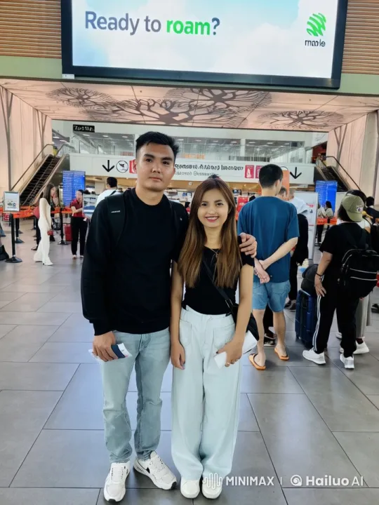 Martial Arts Showdown in Airport Terminal – AI Generated Video | Hailuo AI