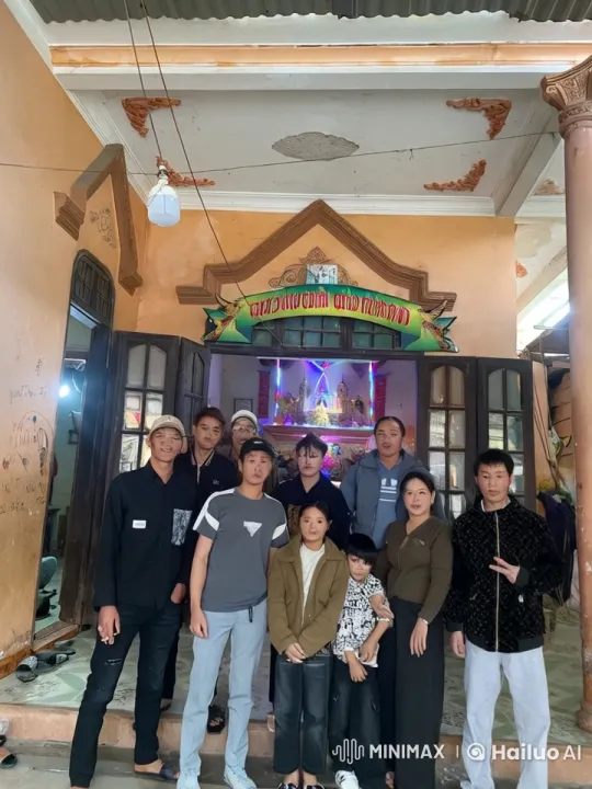 Dynamic Martial Arts Demonstration at Religious Shrine – AI Generated Video | Hailuo AI