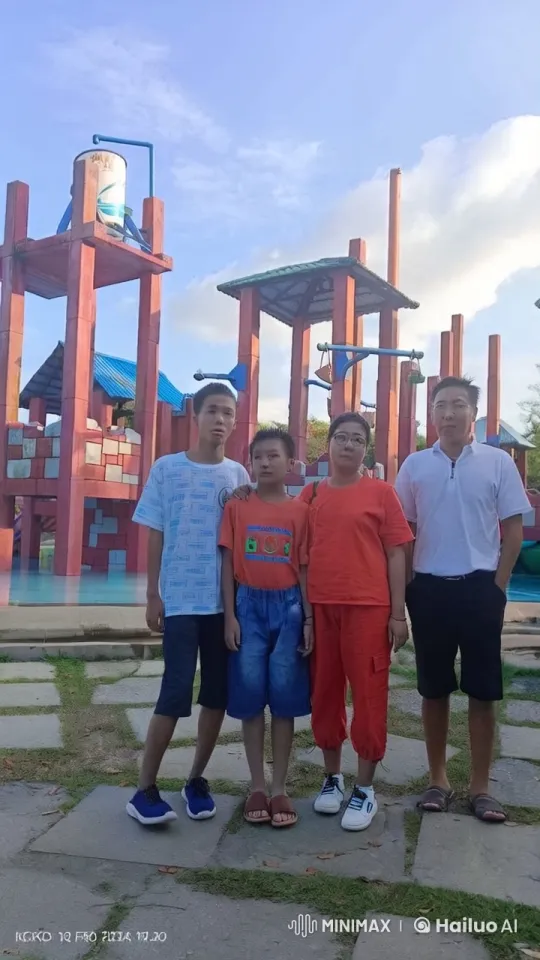 Park Kungfu Display by Four Teens – AI Generated Video | Hailuo AI