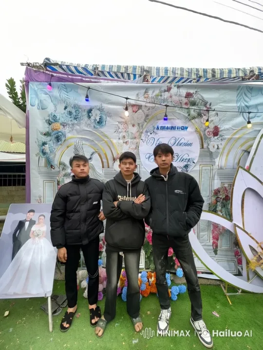 Martial Artists Display Skills in Wedding-Themed Setting – AI Generated Video | Hailuo AI