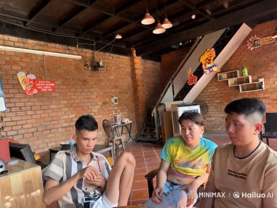 Young Men Surprised by Seated Fight Display – AI Generated Video | Hailuo AI