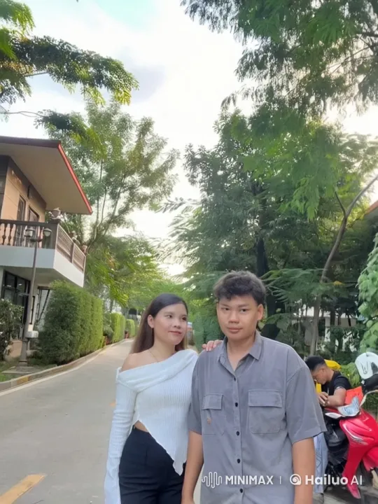 Young Couple Engages in Impressive Kung Fu Battle – AI Generated Video | Hailuo AI