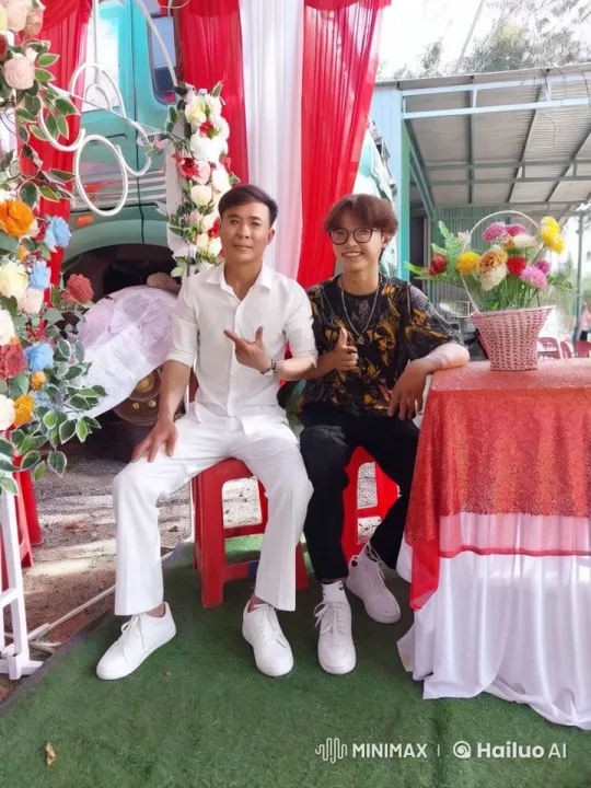 Vibrant Outdoor Celebration with Friendly Kung Fu Display – AI Generated Video | Hailuo AI