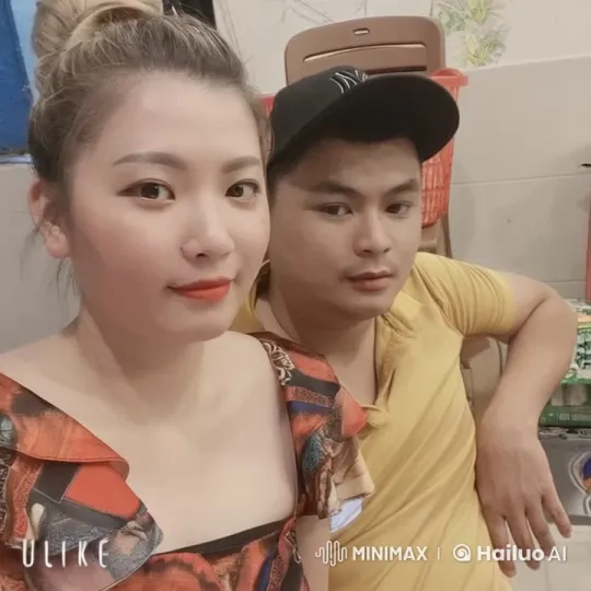 Intense Martial Arts Exchange Between Two Individuals – AI Generated Video | Hailuo AI