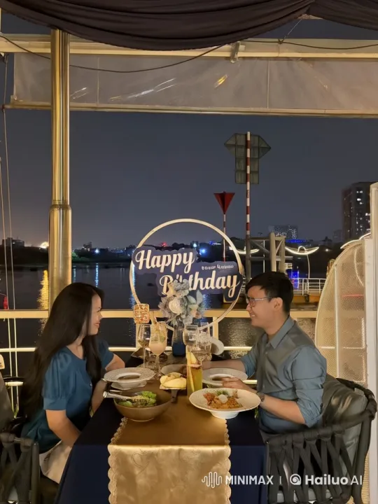 Romantic Dinner Turns into Martial Arts Showdown – AI Generated Video | Hailuo AI