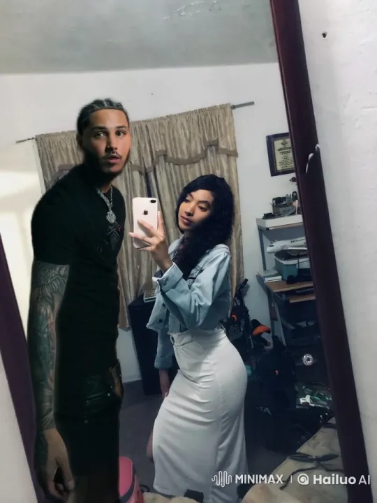 Couple Reflects Love in Mirror Selfie – AI Generated Video | Hailuo AI