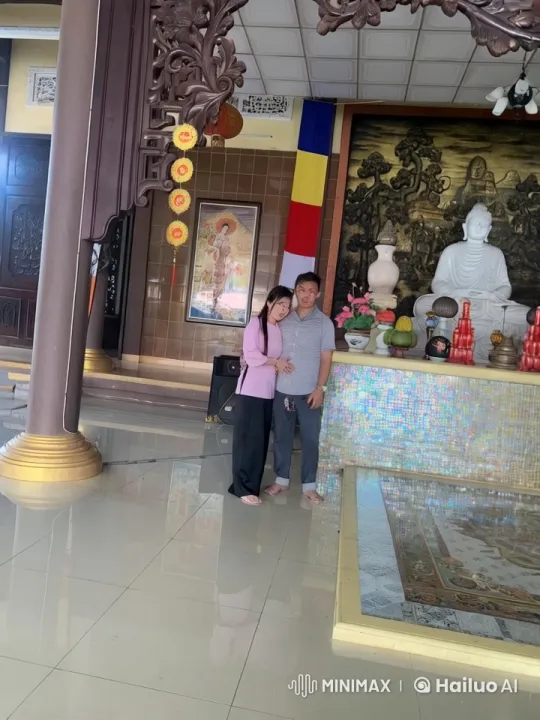 Couple Practices Intense Kung Fu in Peaceful Temple – AI Generated Video | Hailuo AI