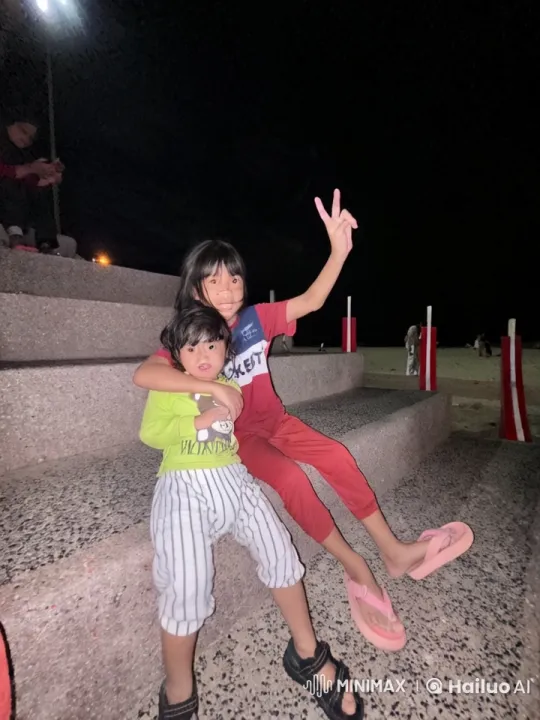 Children's Energetic Play on Nighttime Beach Stairs – AI Generated Video | Hailuo AI