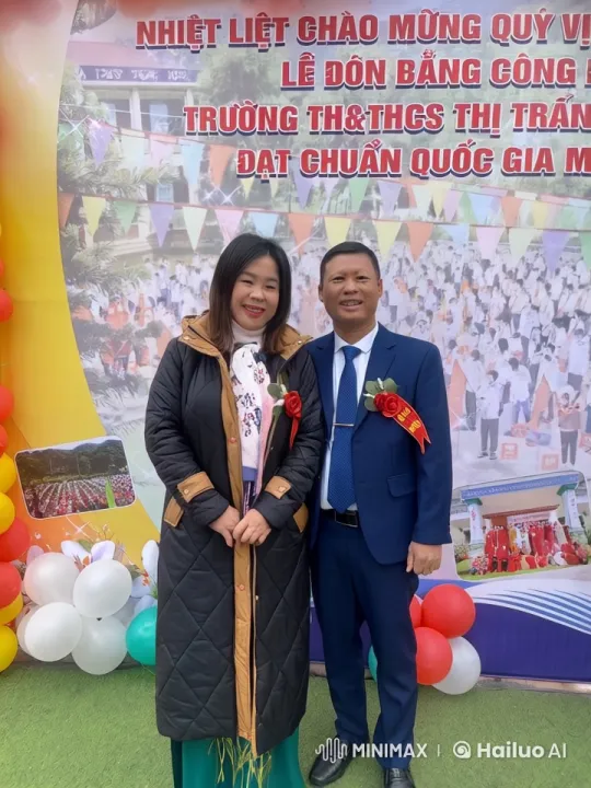Formal Reunion Celebration with Festive Backdrop – AI Generated Video | Hailuo AI