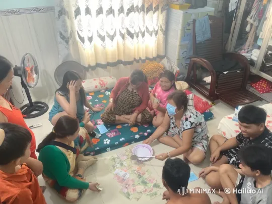 Cozy Family Gathering in Warm, Lively Setting – AI Generated Video | Hailuo AI