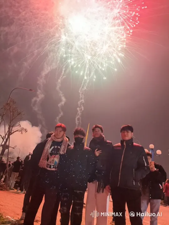 Friends Perform Kung Fu Under Fireworks Display – AI Generated Video | Hailuo AI