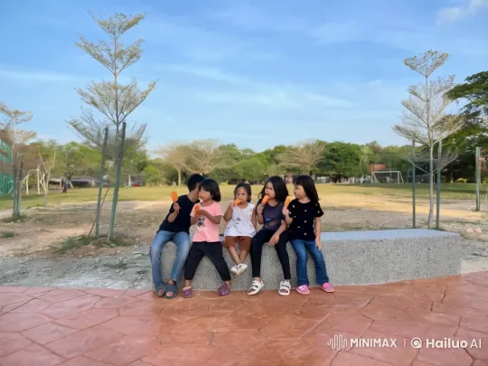 Children Practicing Kung Fu in Park – AI Generated Video | Hailuo AI