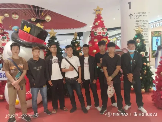 Christmas Celebration: Young Men's Festive Kung Fu Display – AI Generated Video | Hailuo AI