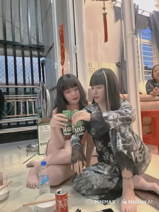 Sisters' Playful Kung Fu Fight in Cozy Indoor Setting – AI Generated Video | Hailuo AI