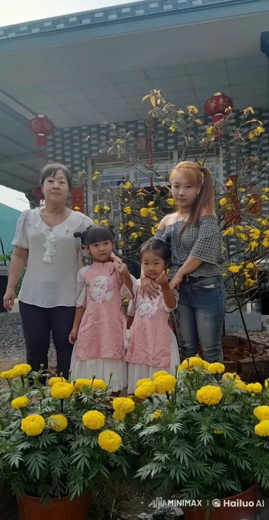 Family Celebrates in Front of Festive House – AI Generated Video | Hailuo AI