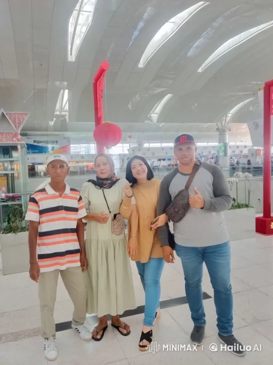 Airport Kungfu: Epic Martial Arts Choreography – AI Generated Video | Hailuo AI