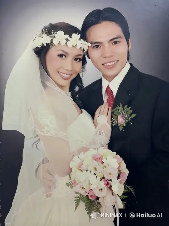 Wedding Couple's Graceful Martial Arts Dance – AI Generated Video | Hailuo AI
