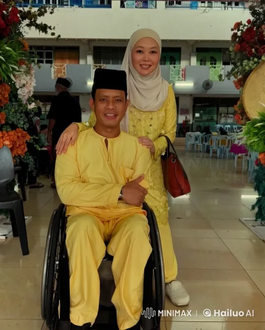 Wheelchair Kung Fu Display in Festive Setting – AI Generated Video | Hailuo AI