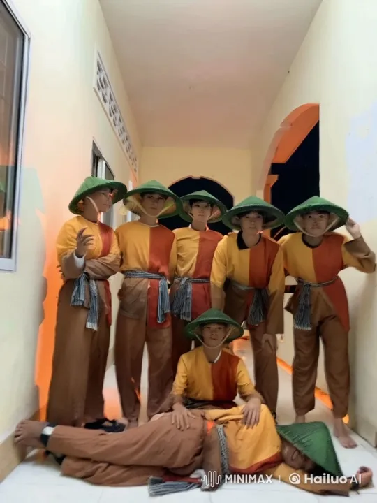 Traditional Asian Attire Kung Fu Sequence in Narrow Corridor – AI Generated Video | Hailuo AI