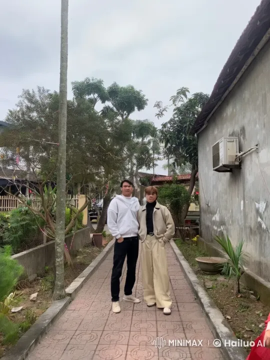 Kung Fu Duel in a Serene Garden Setting – AI Generated Video | Hailuo AI