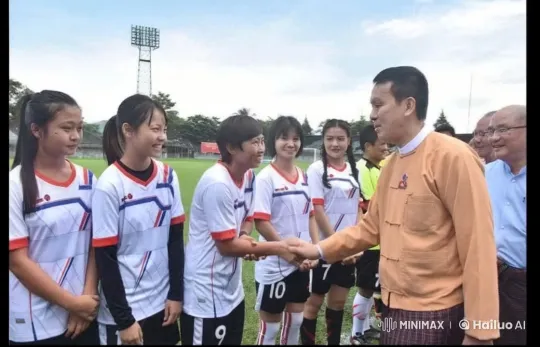 Female Soccer Players Blend Soccer with Kung Fu – AI Generated Video | Hailuo AI