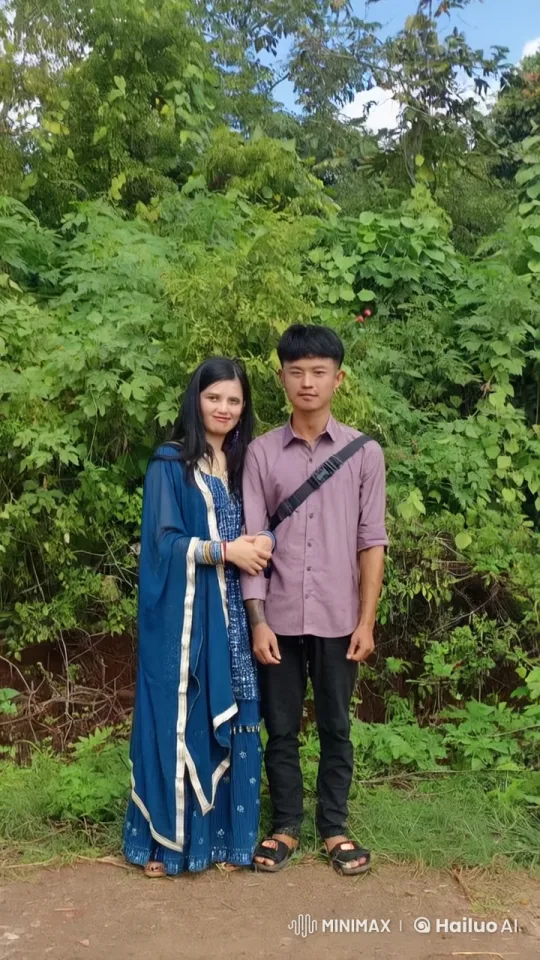 Couple Engages in Dramatic Martial Arts Fight in Lush Setting – AI Generated Video | Hailuo AI