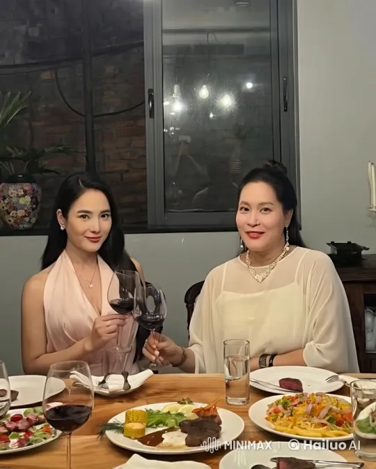 Elegant Dinner: Friends Toasting Over Red Wine – AI Generated Video | Hailuo AI