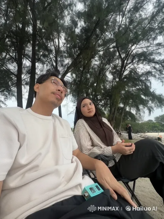 Kungfu Display Meets Tranquil Beach Setting – AI Generated Video | Hailuo AI