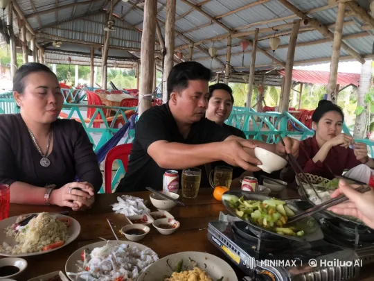 Outdoor Dining Turned Kung Fu Showdown – AI Generated Video | Hailuo AI