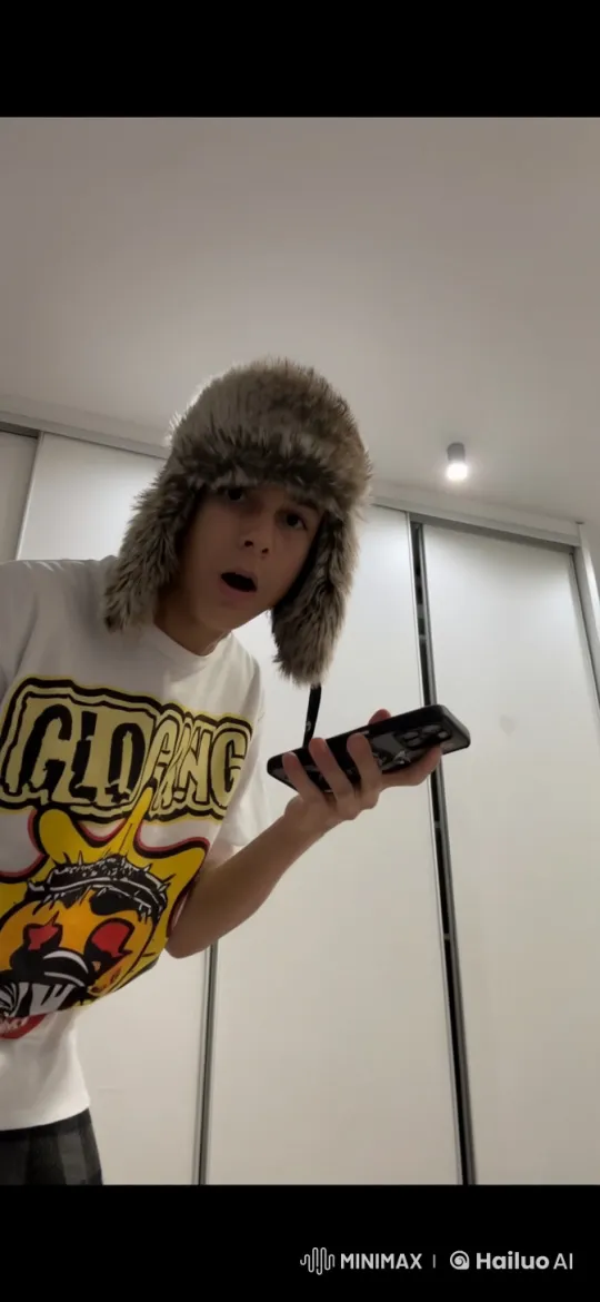 Boy Transforms into Gorilla While Using Smartphone – AI Generated Video | Hailuo AI