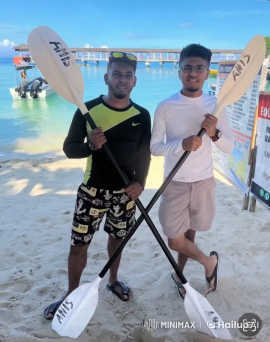 Beachside Kung-Fu Duel with Scenic Backdrop – AI Generated Video | Hailuo AI
