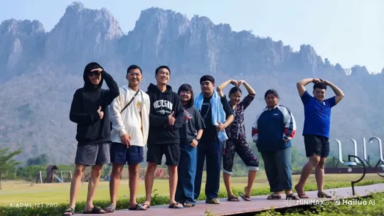 Friends Display Playful Kung Fu Against Mountain Backdrop – AI Generated Video | Hailuo AI