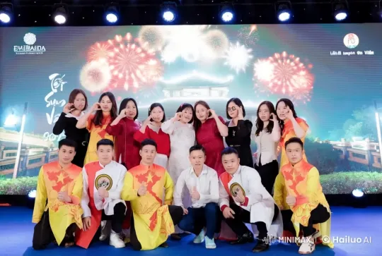 Traditional Martial Arts Display with Fireworks Backdrop – AI Generated Video | Hailuo AI