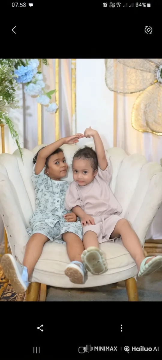 Children's Joyful Dance and Play in Pastel Setting – AI Generated Video | Hailuo AI