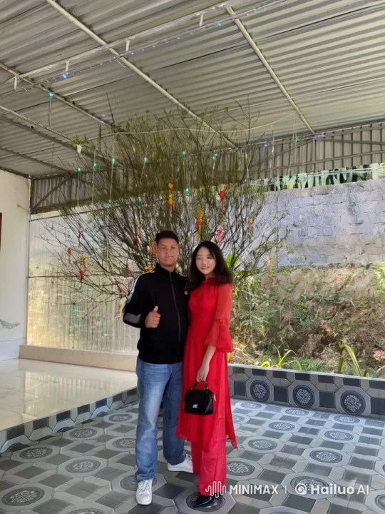 Casual Attire Couple Displays Kung Fu Skills in Decorated Outdoor Area – AI Generated Video | Hailuo AI