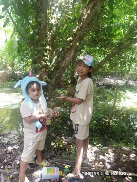 Children Play Imaginatively in a Lush Jungle Setting – AI Generated Video | Hailuo AI