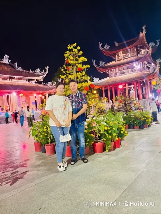 Nighttime Kung Fu Showdown at Traditional Asian Temple – AI Generated Video | Hailuo AI