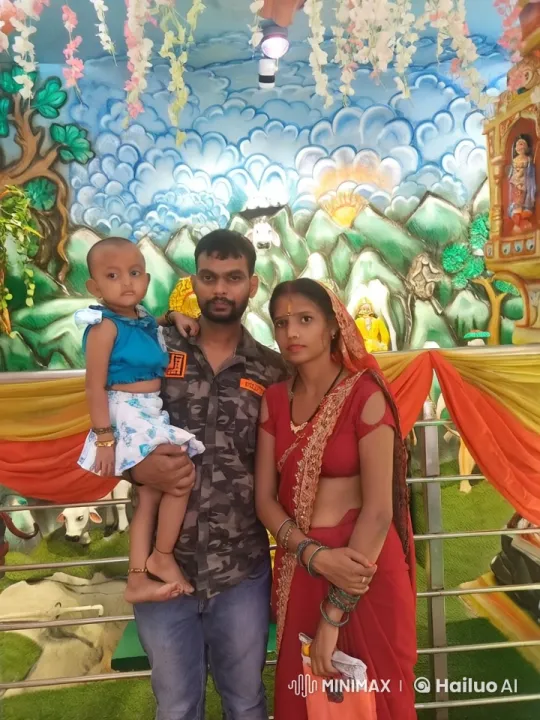 Family Poses in Front of Mountain Mural Backdrop – AI Generated Video | Hailuo AI