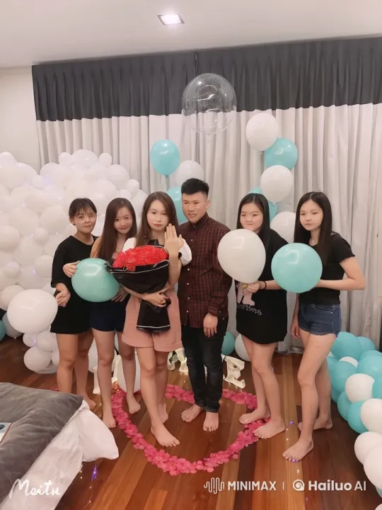 Group Displays Friendship Through Kung Fu in Romantic Setting – AI Generated Video | Hailuo AI