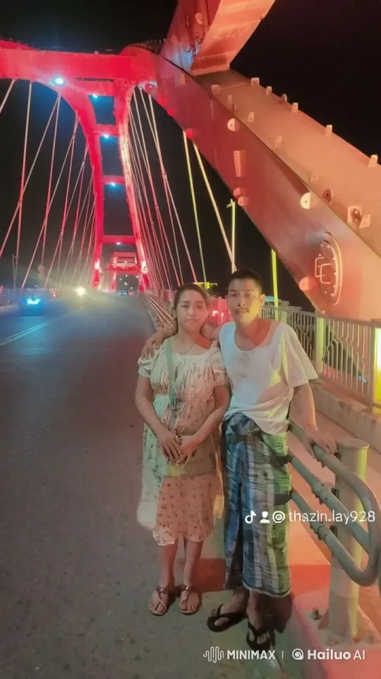 Intense Kung Fu Showdown on Red Bridge at Night – AI Generated Video | Hailuo AI