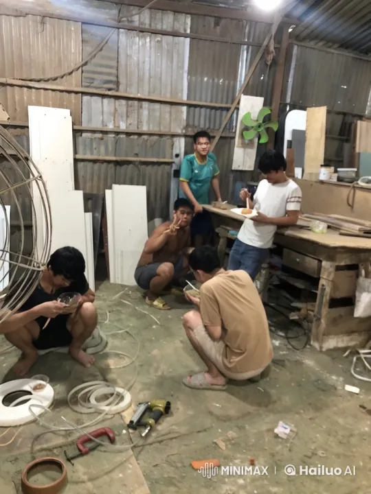 Rustic Workshop Kung Fu Fight with Impromptu Weapons – AI Generated Video | Hailuo AI