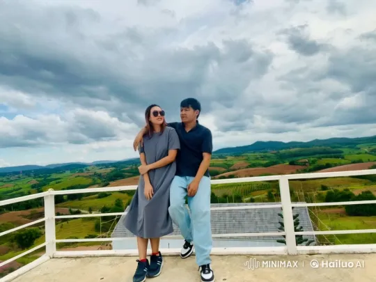 Couple's Intense Kungfu Training on Scenic Balcony – AI Generated Video | Hailuo AI