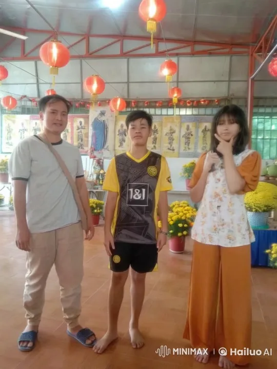 Kung Fu Performances in Red Lantern Room – AI Generated Video | Hailuo AI