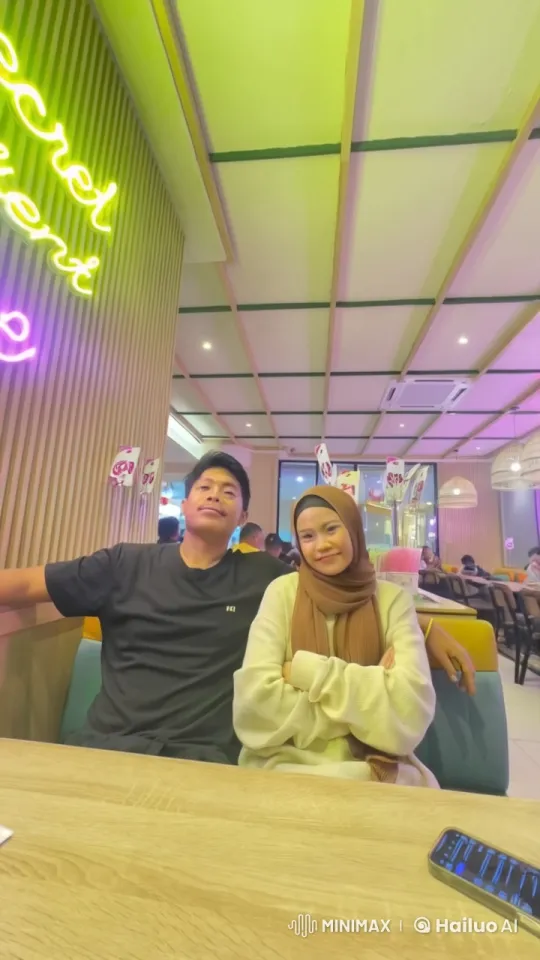 Dynamic Kung Fu Duo Performs in Bustling Restaurant – AI Generated Video | Hailuo AI