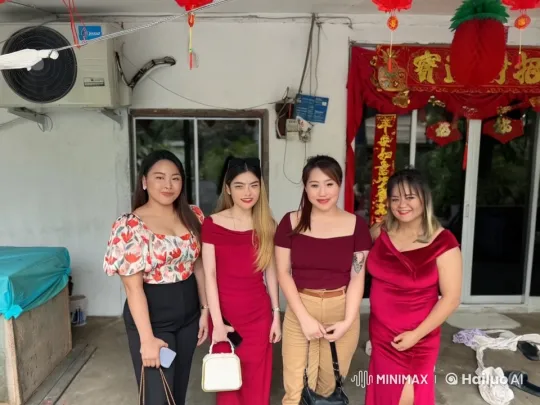 Four Women Celebrate Festively in Vibrant Outfits – AI Generated Video | Hailuo AI