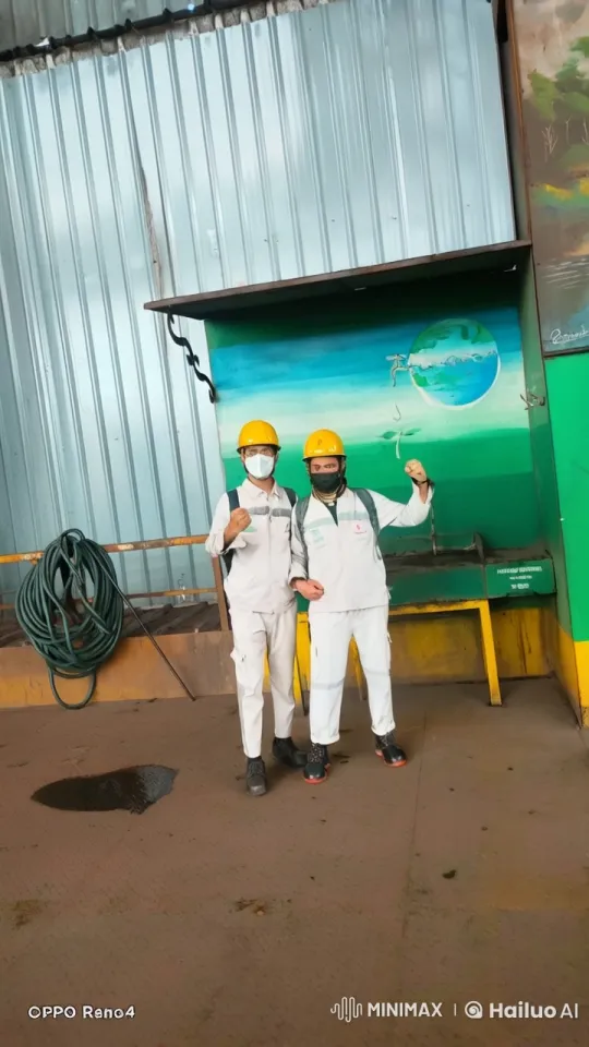 High-Intensity Kung Fu Battle in Industrial Setting – AI Generated Video | Hailuo AI