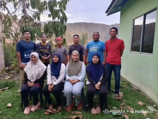Group Enjoying Playful Moments Outdoors – AI Generated Video | Hailuo AI